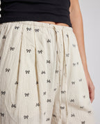 Product 15627272257866 - close_up_detail