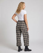 Product 15629123649866 - back_view