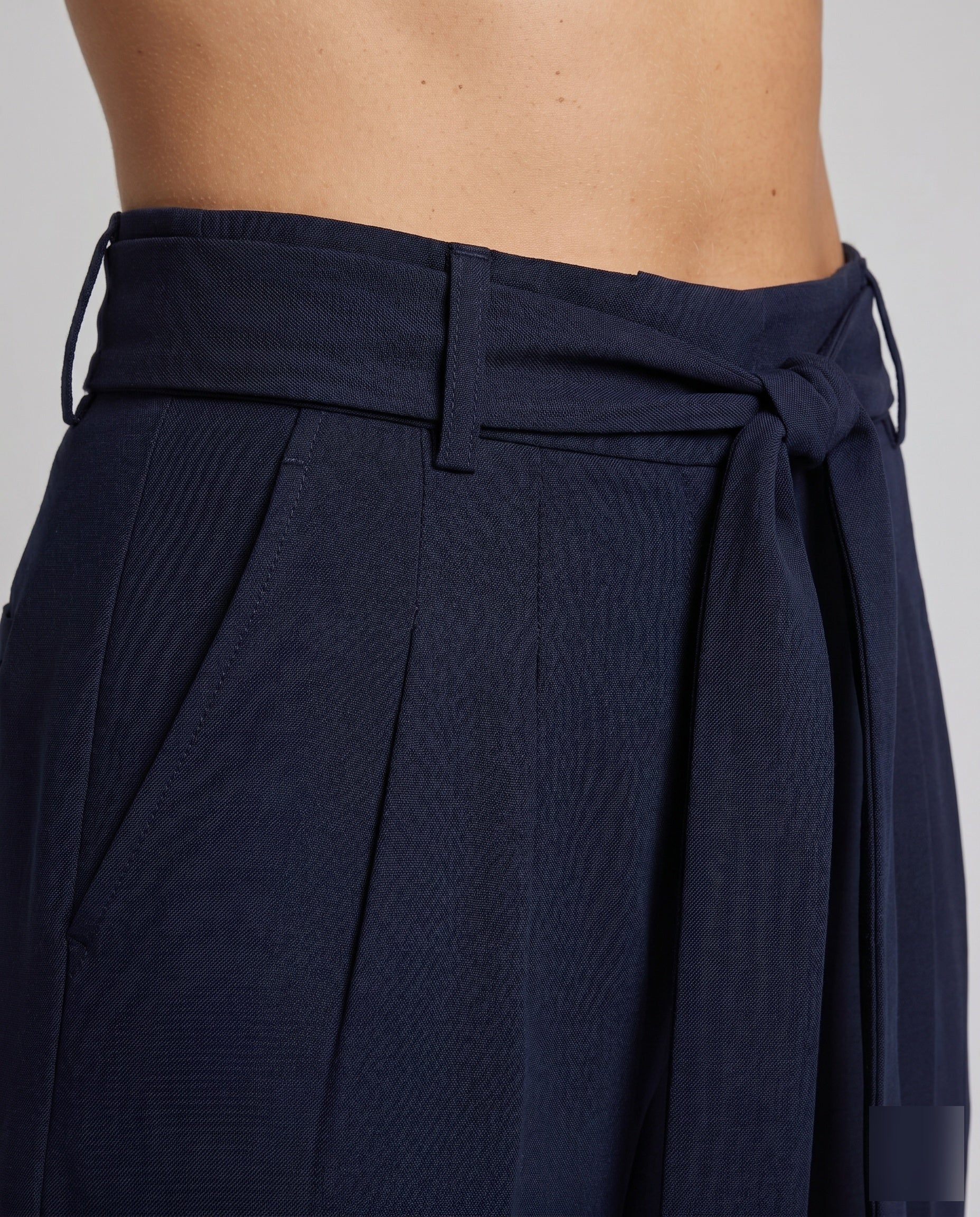 Product 15629123748170 - close_up_detail