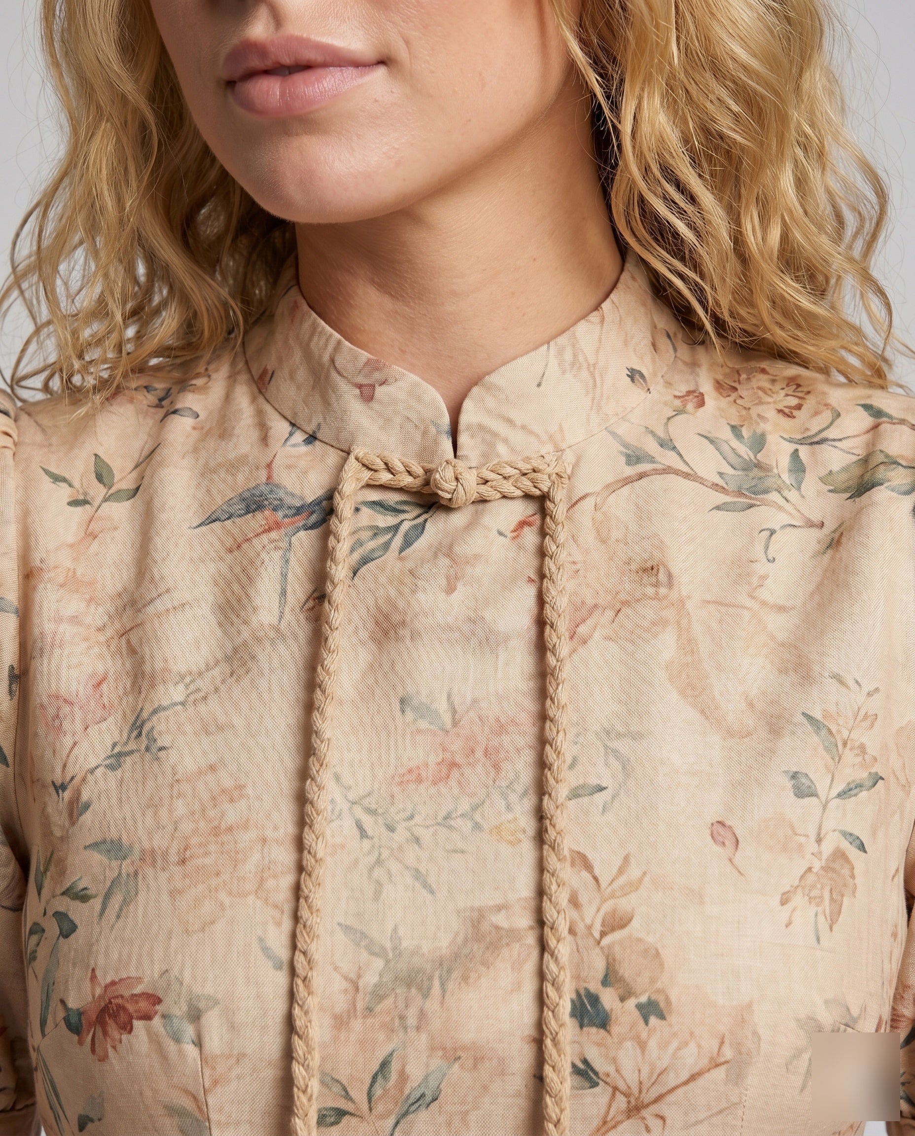 Product 15633236951370 - close_up_detail