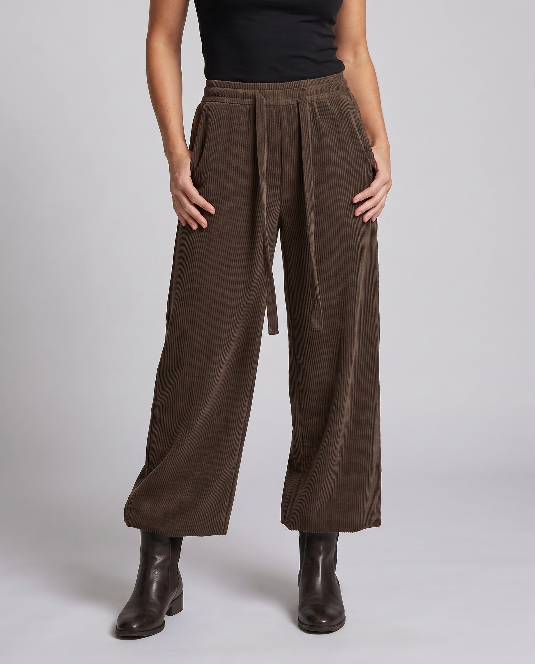 Product 15634876498250 - lower_body