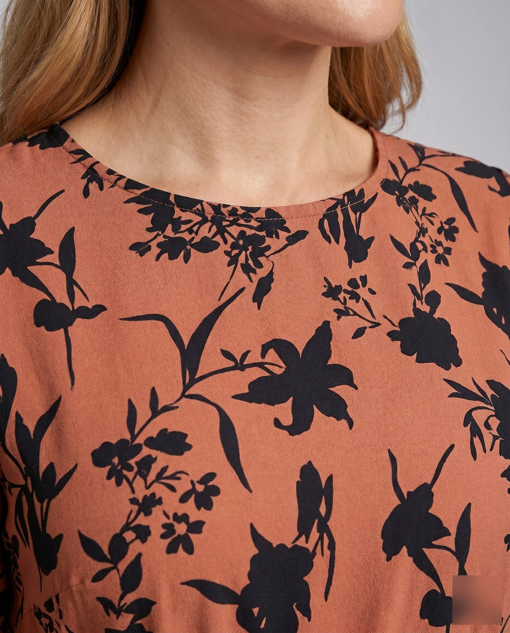 Product 15634916704586 - close_up_detail