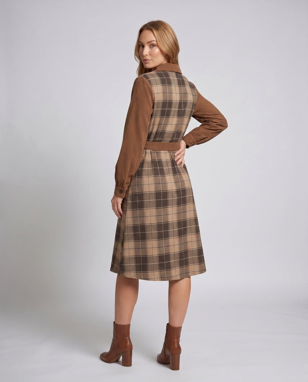 Product 15634916770122 - back_view