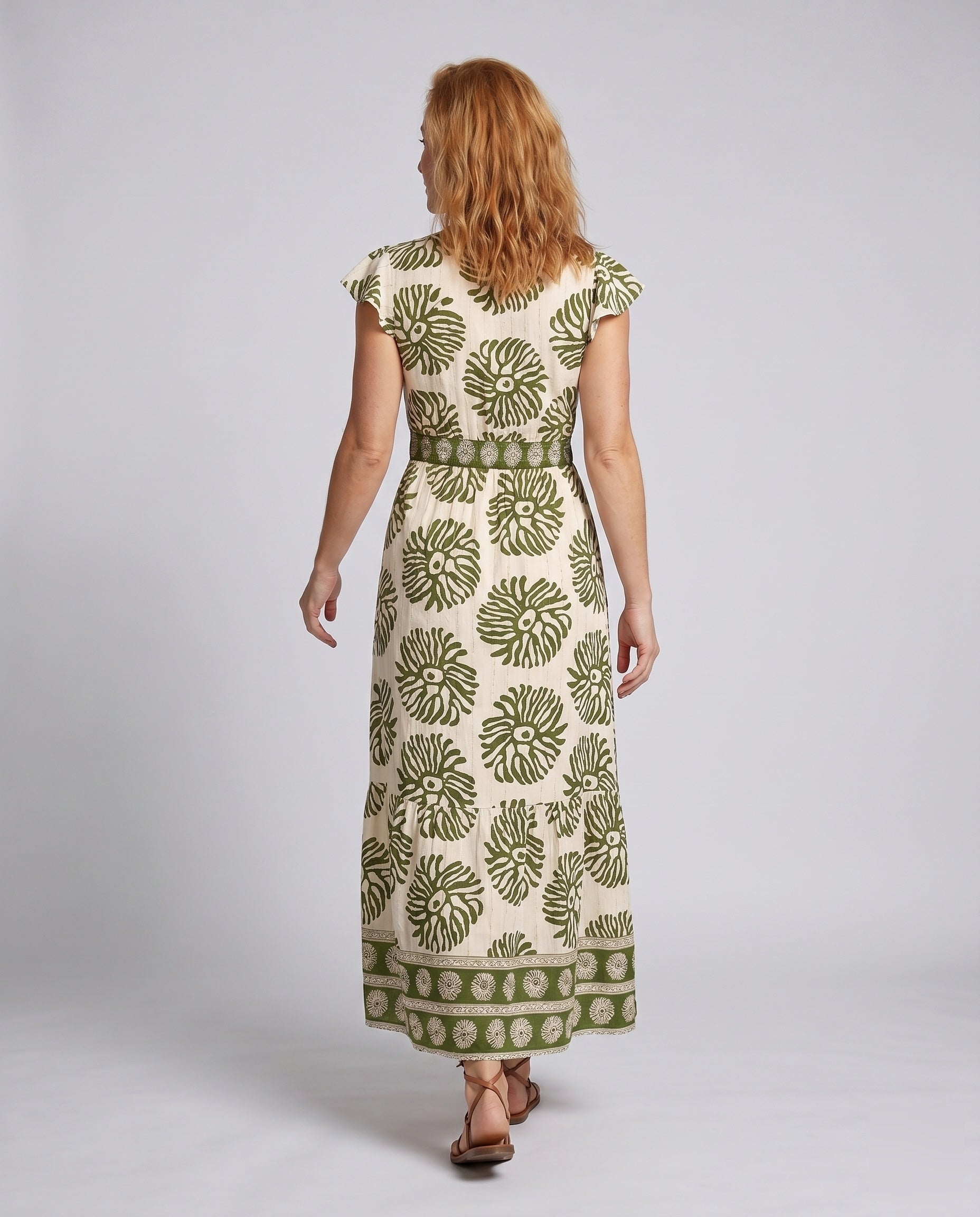 Product 15636283556170 - back_view