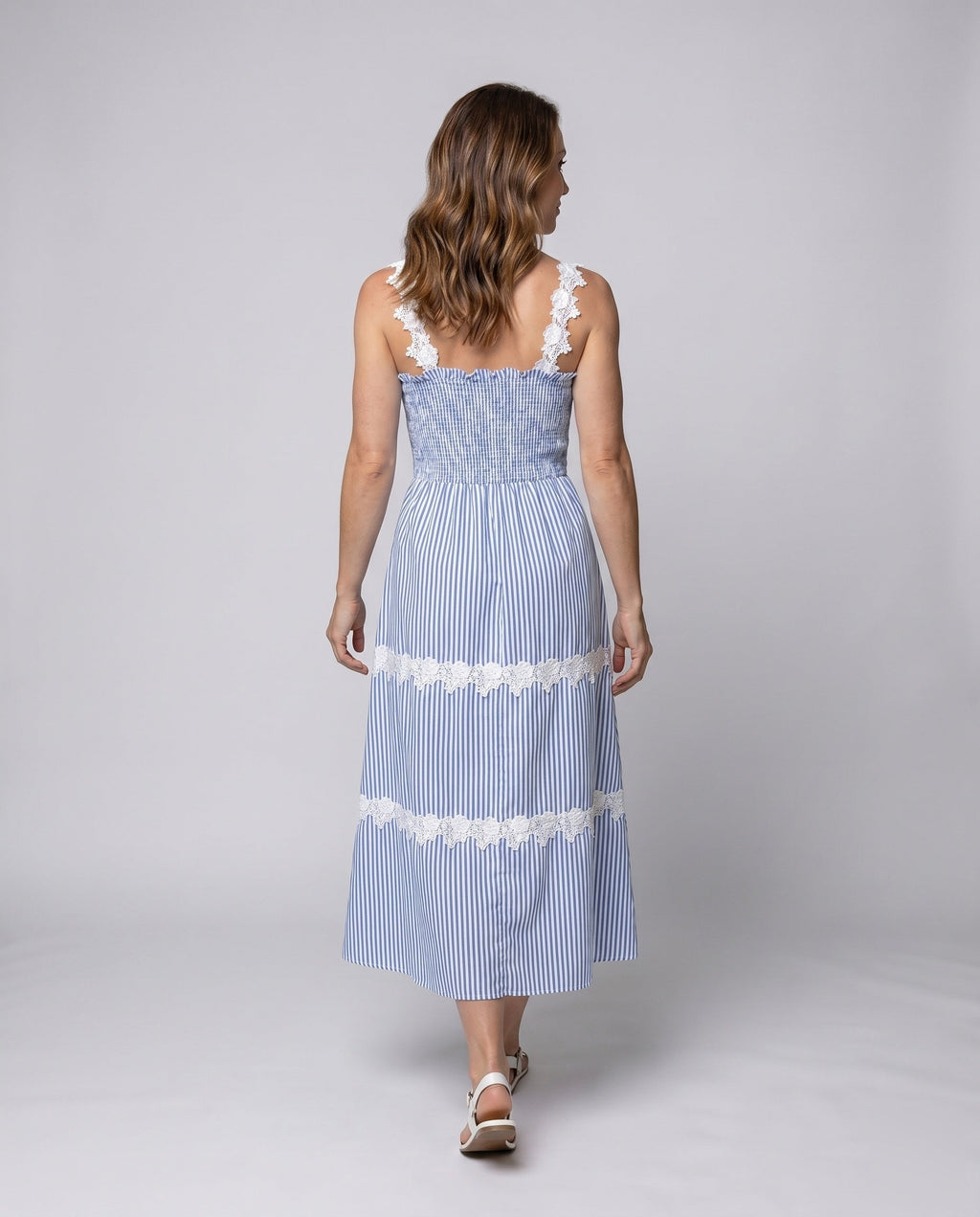 Product 15636287553866 - back_view
