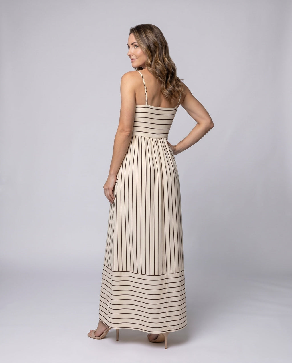 Product 15636287619402 - back_view