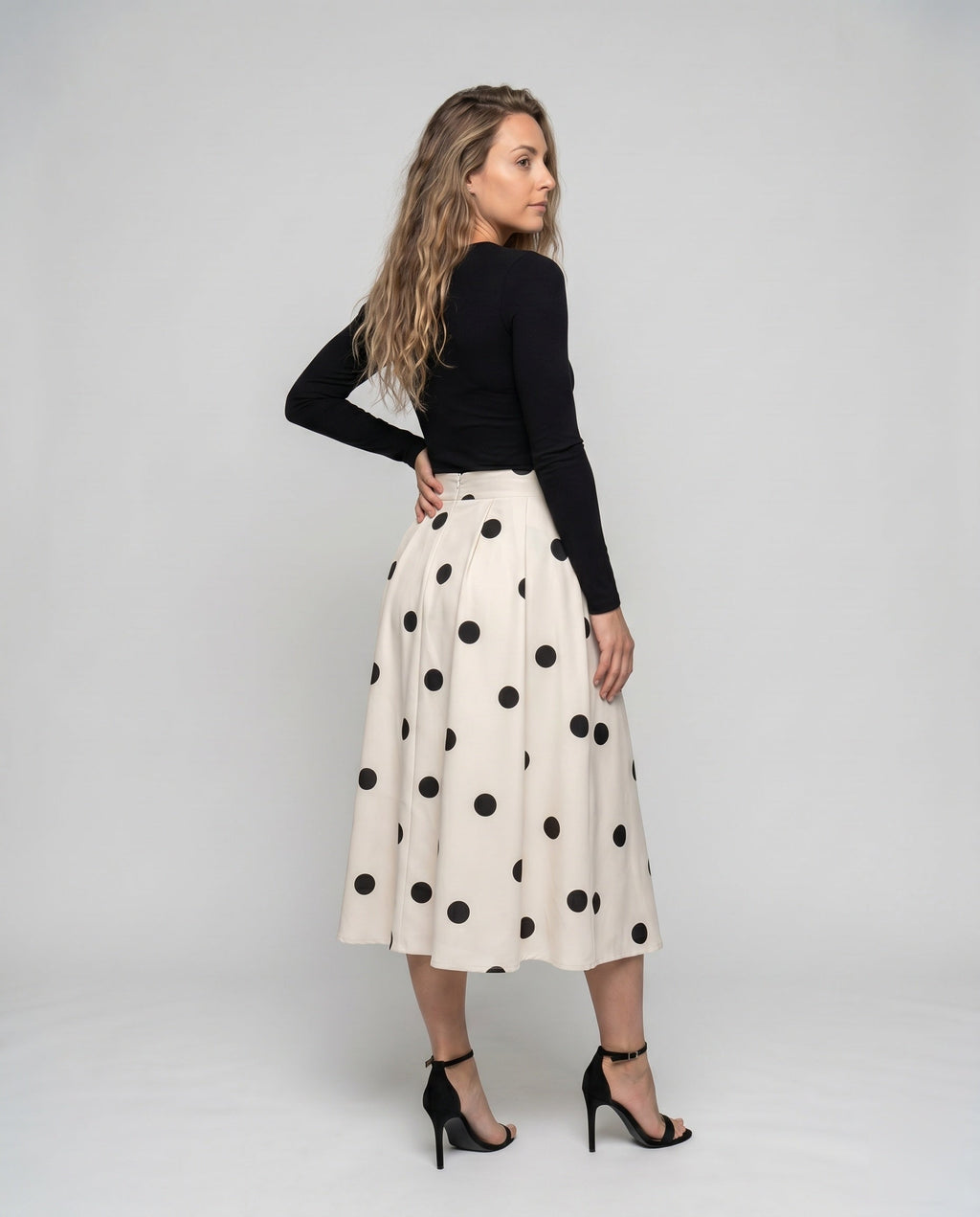 Product 15636293452106 - back_view