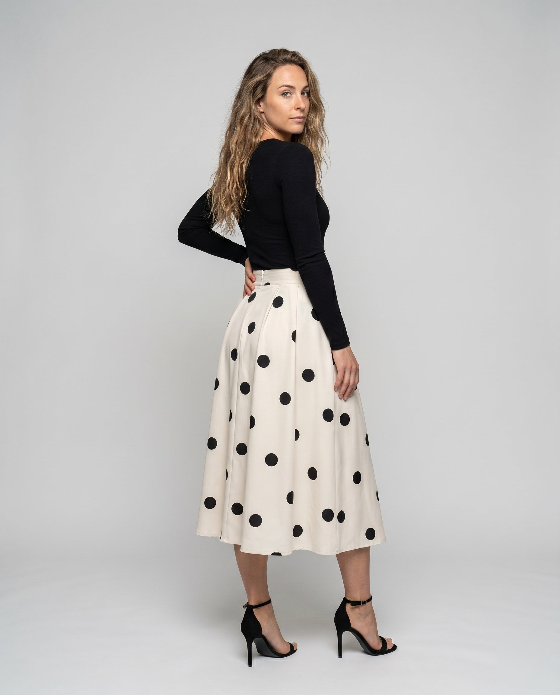 Product 15636293452106 - full_body_front
