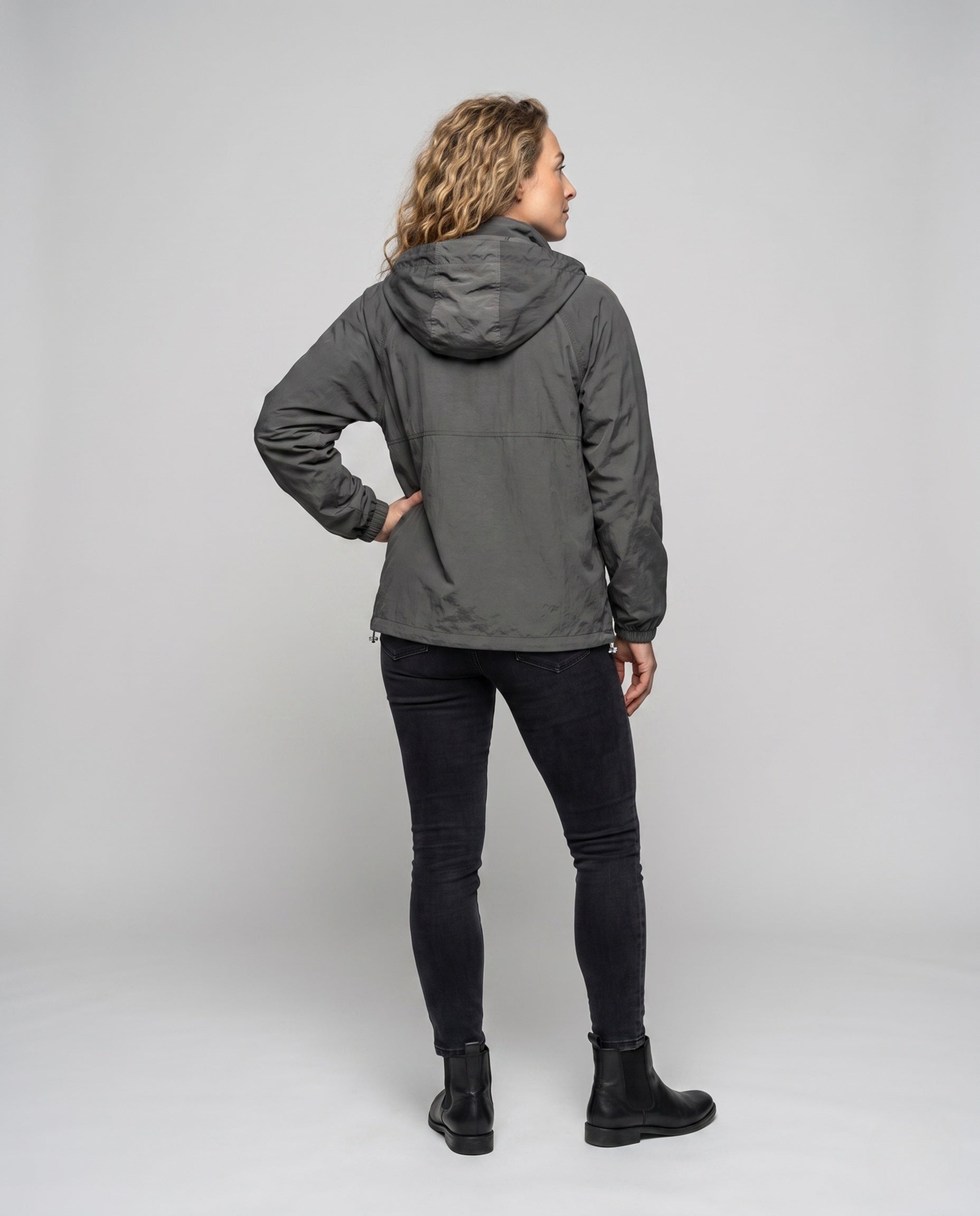 Product 15874244215114 - back_view