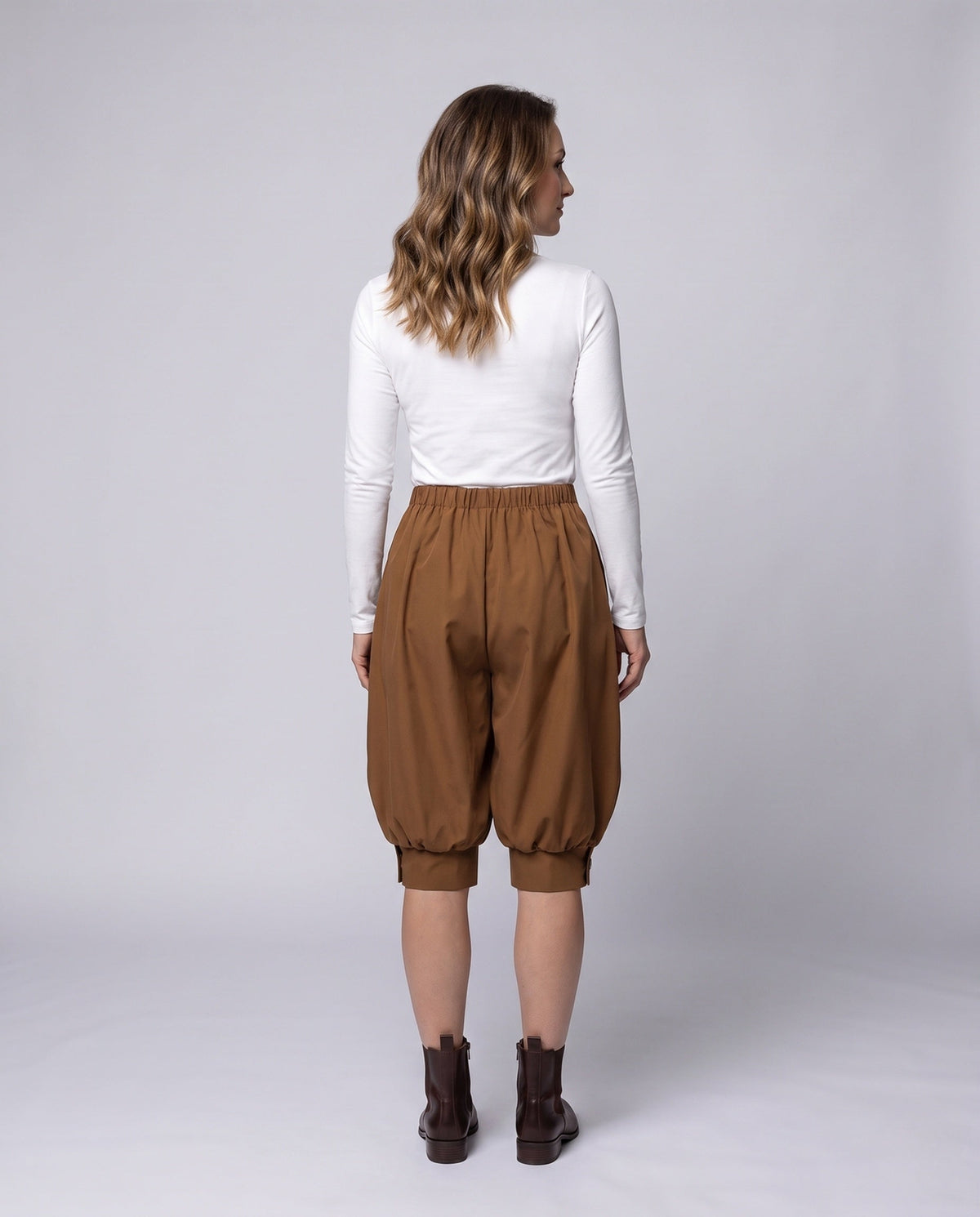 Product 15963921088842 - back_view