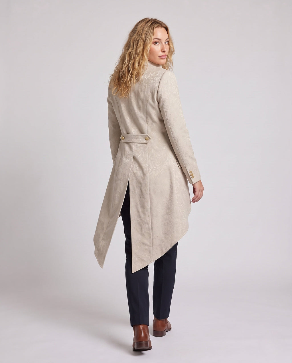 Product 15963945042250 - back_view