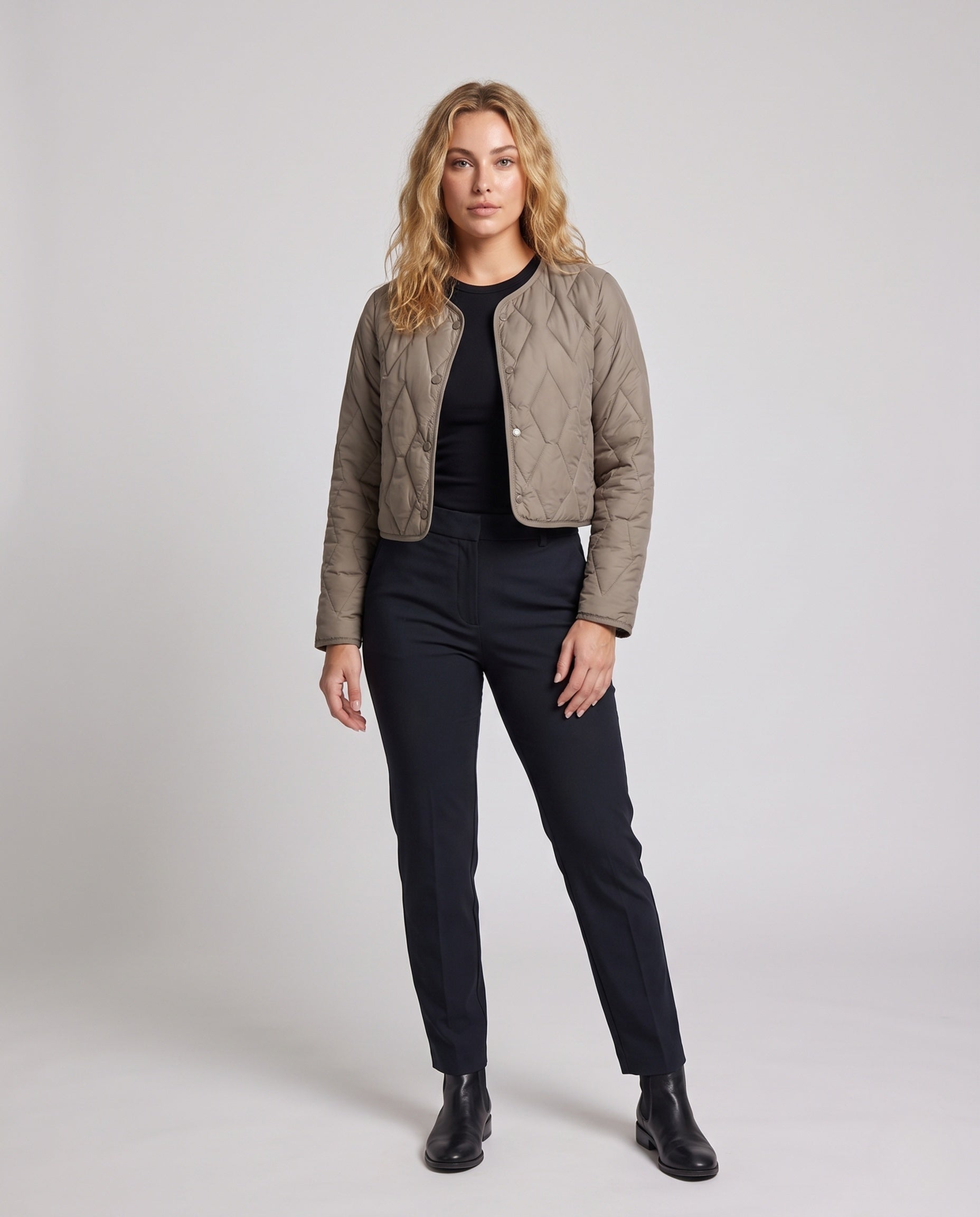 Product 15973081710922 - full_body_front