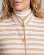 Product 15973082136906 - close_up_detail