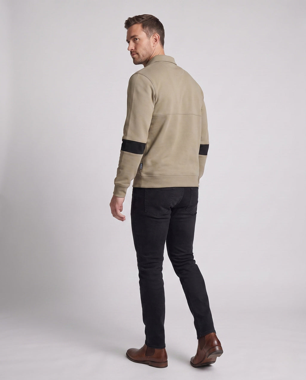 Product 15977138749770 - back_view