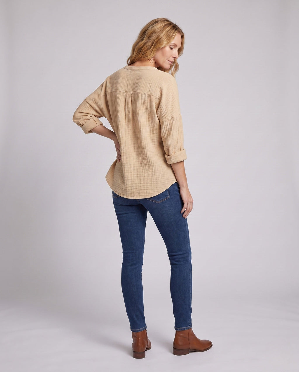 Product 15979762614602 - back_view