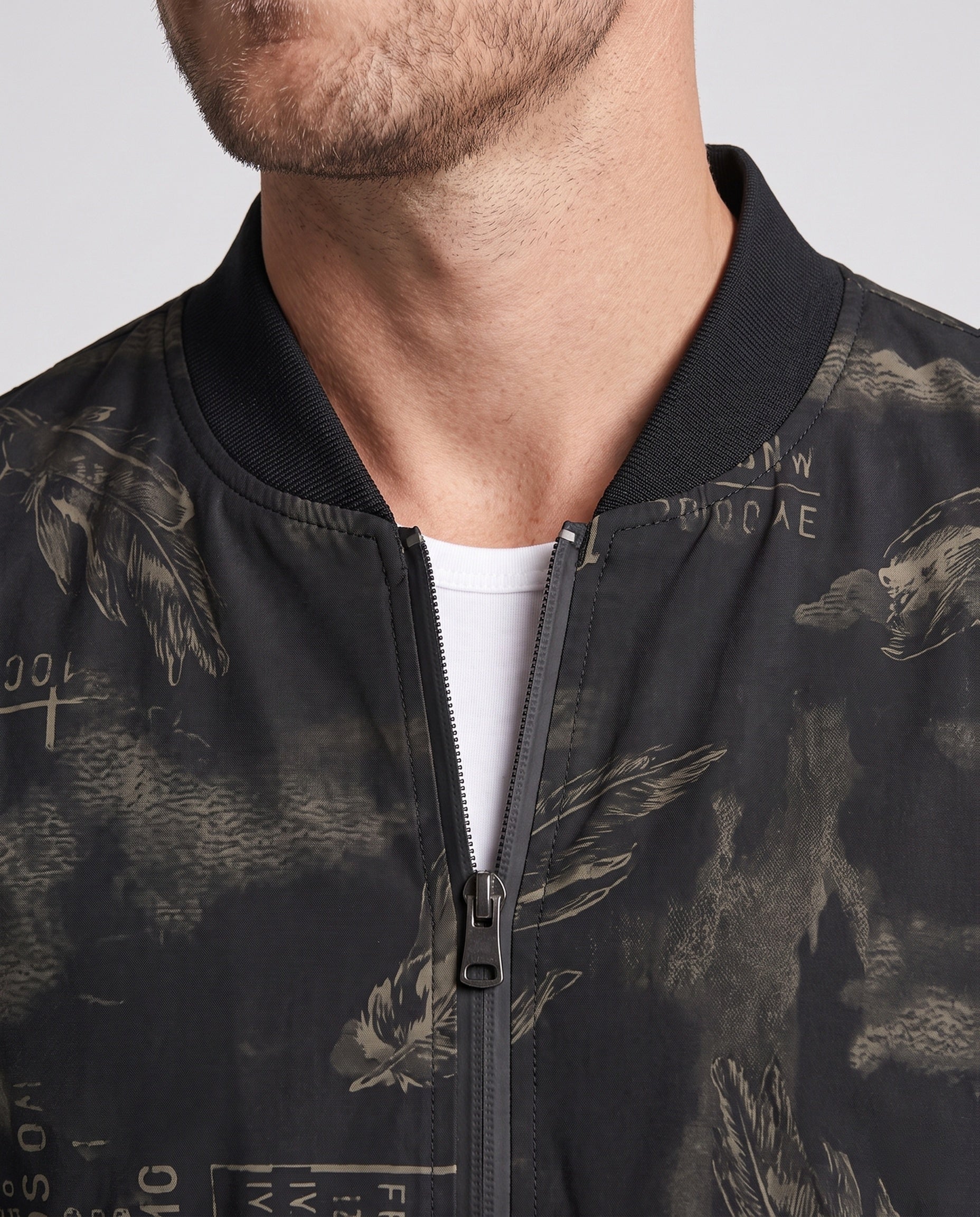Product 16014416445770 - close_up_detail