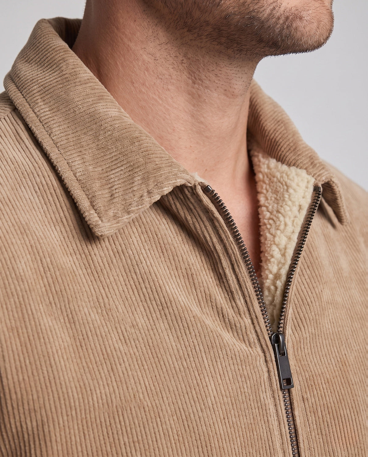 Product 16014418411850 - close_up_detail