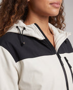 Product 16014722105674 - close_up_detail