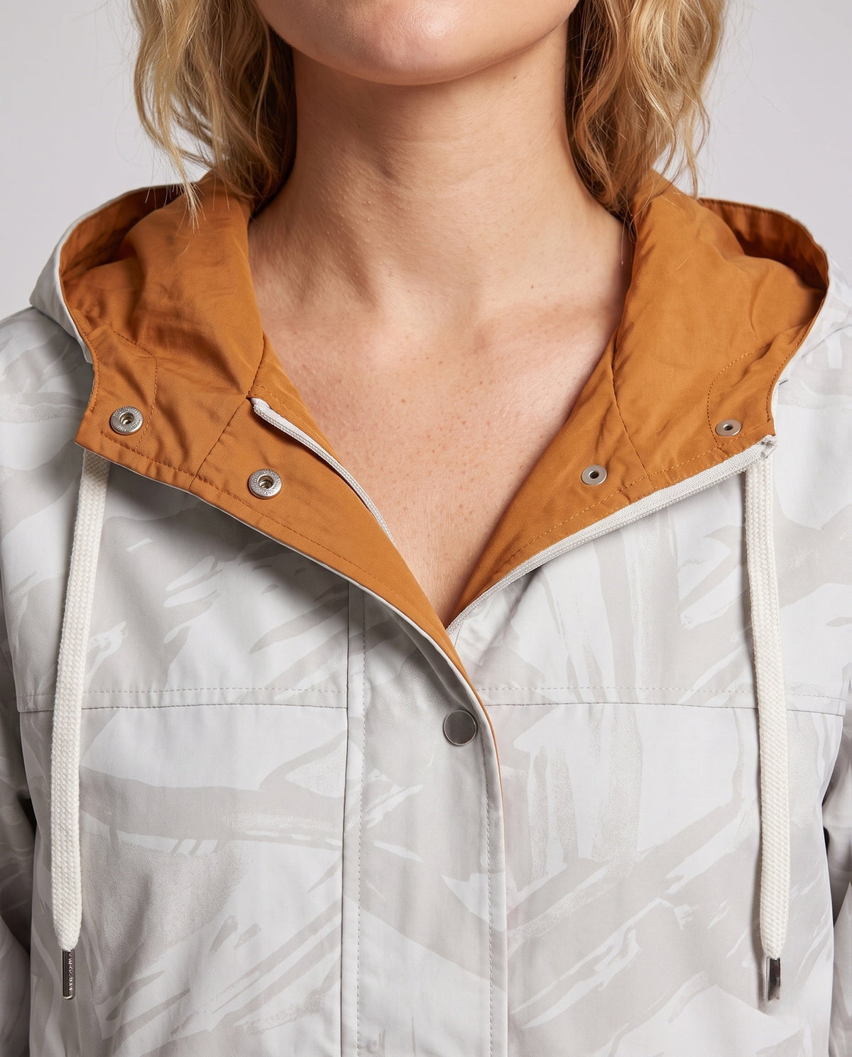 Product 16014722826570 - close_up_detail
