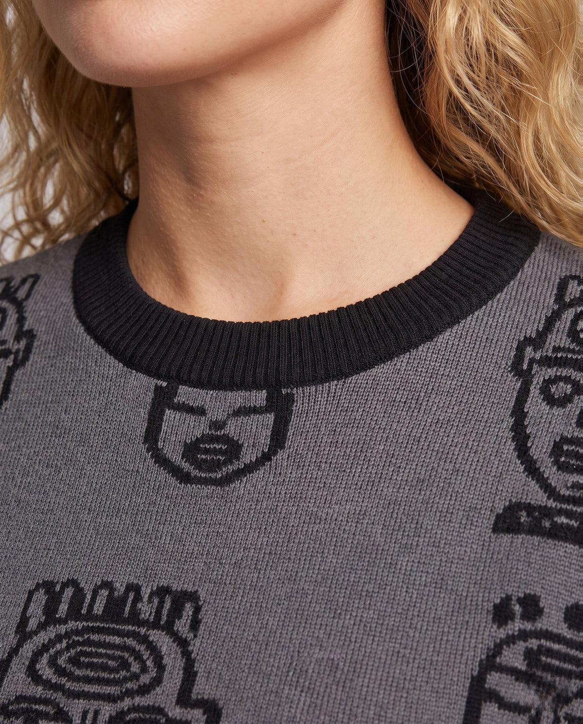 Product 16025129288010 - close_up_detail