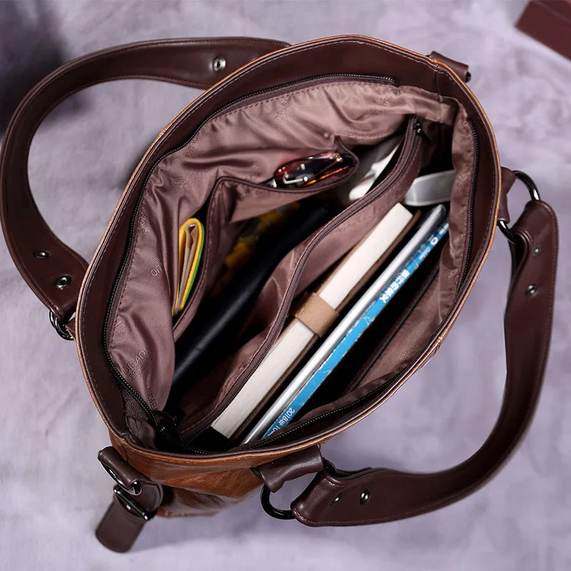 Fashion Glam | Bags made of supple leather with two straps and elegant details