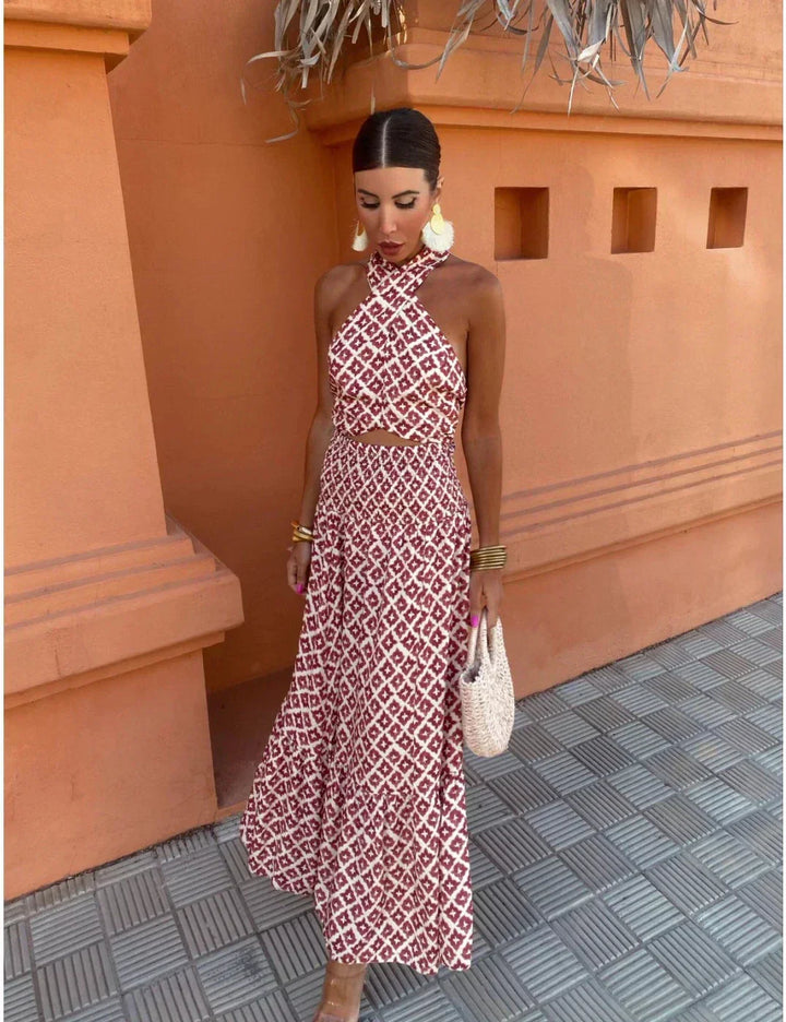 AURYSTRA – SCULPTED ELEGANCE OFF-SHOULDER DRESS