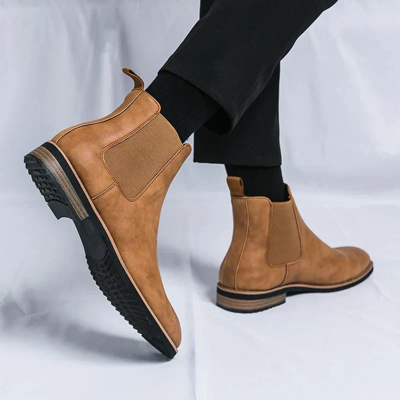 Kayden - Leather Chelsea Boots