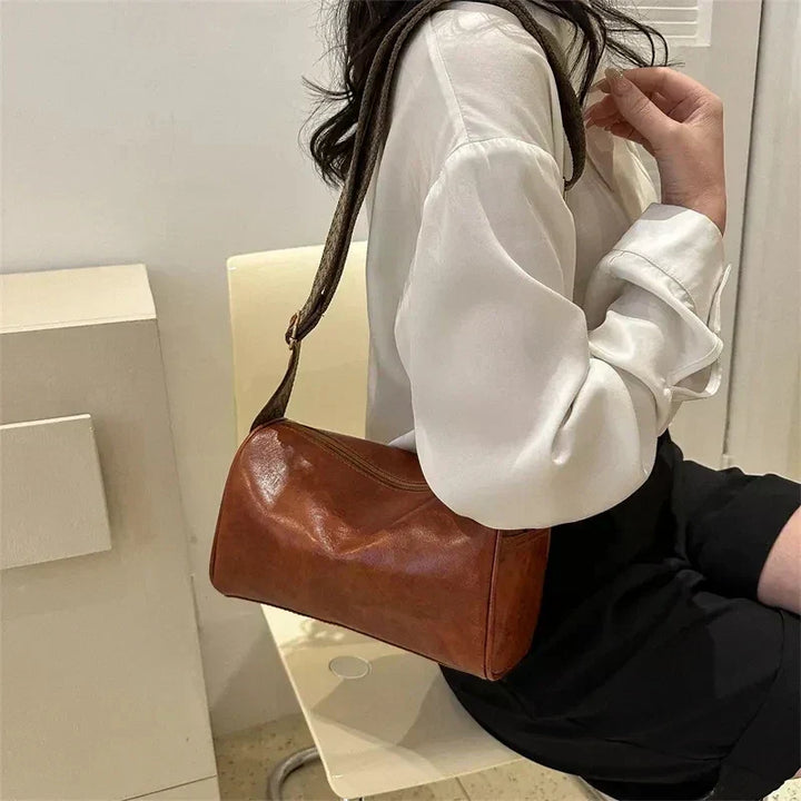 Cassia - Vintage Crossbody Bag