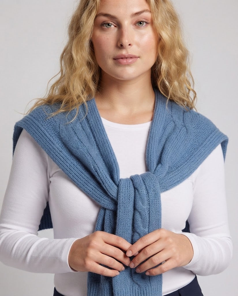 Women's chunky knit shoulder shawl with cable pattern and short sweater cut Fashion Glam
