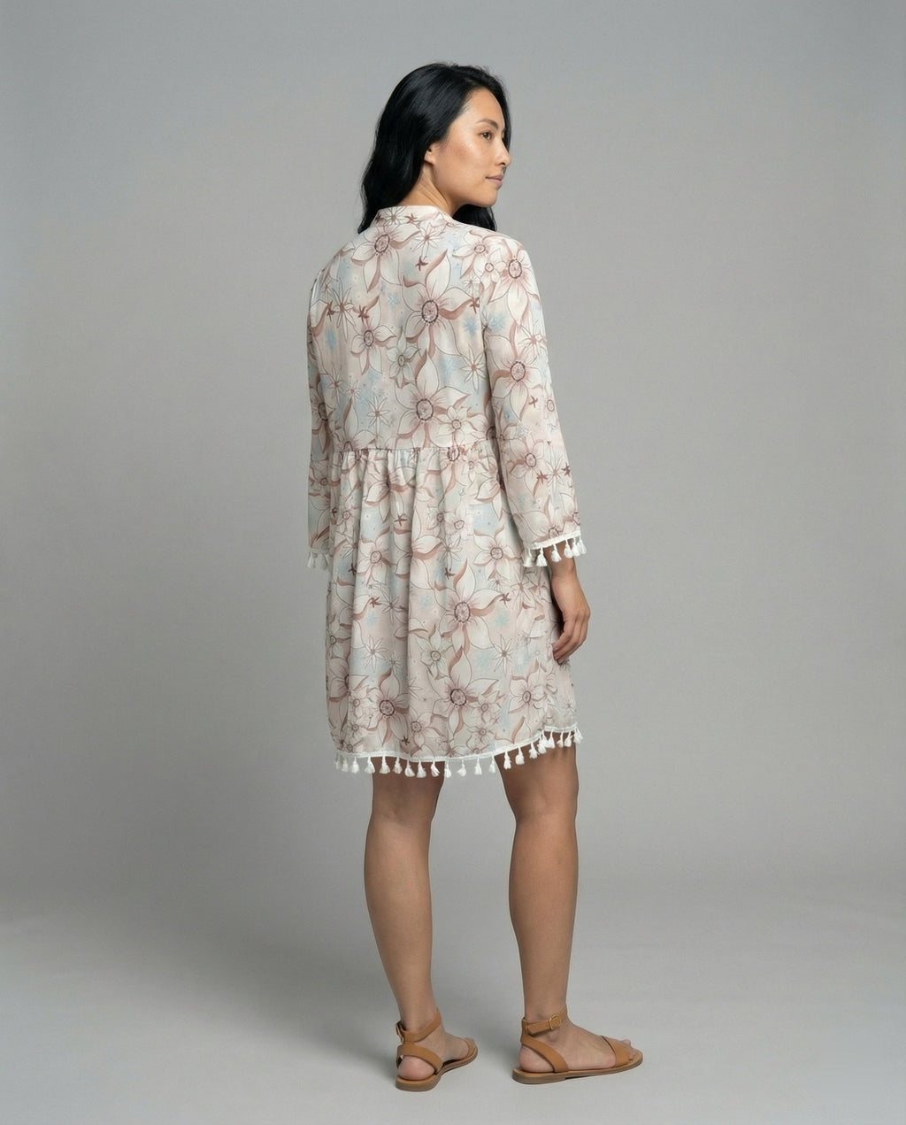 Women's beach dress with high collar and romantic floral pattern