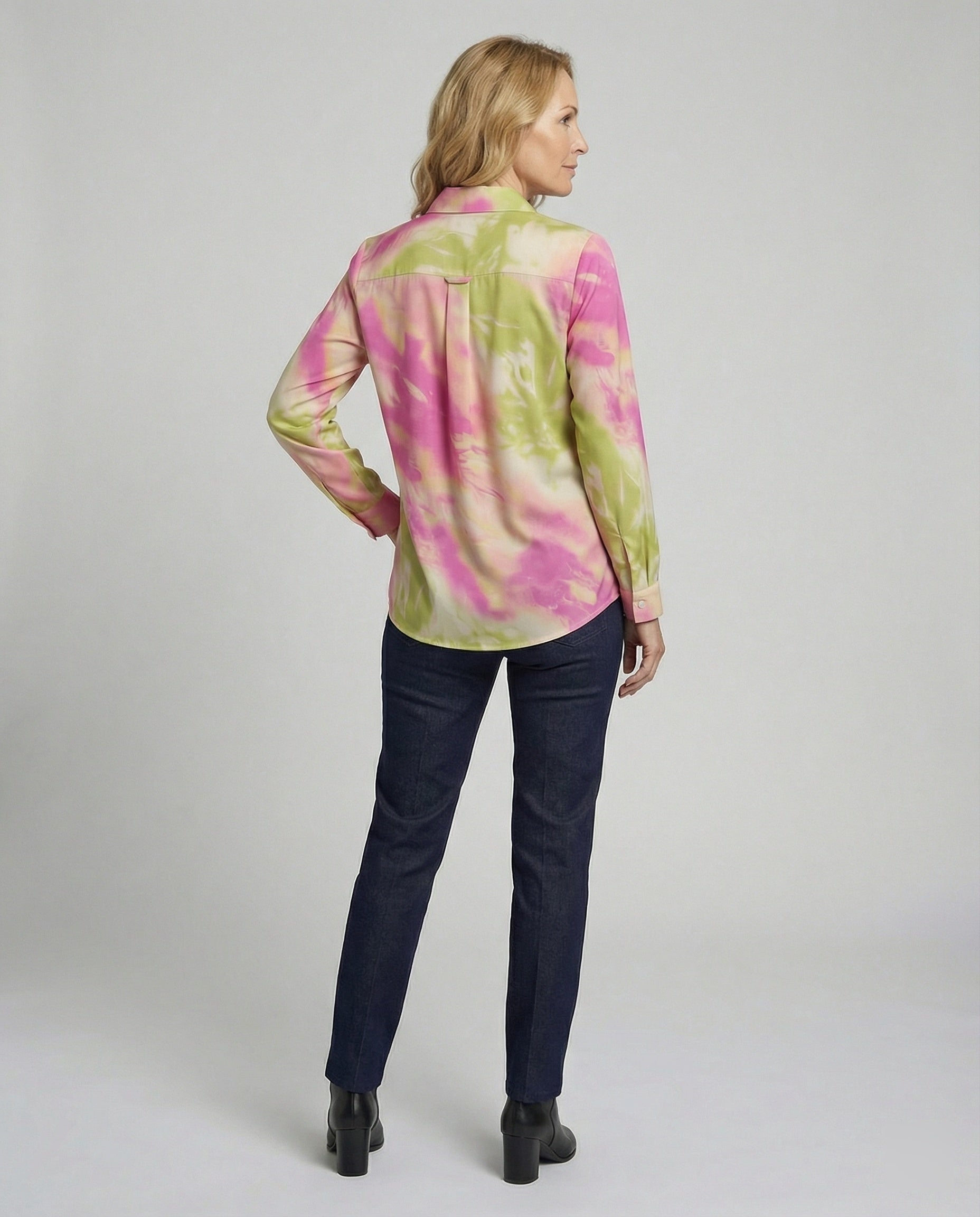 Women's Blouse Top Viscose Batik with Kent Collar