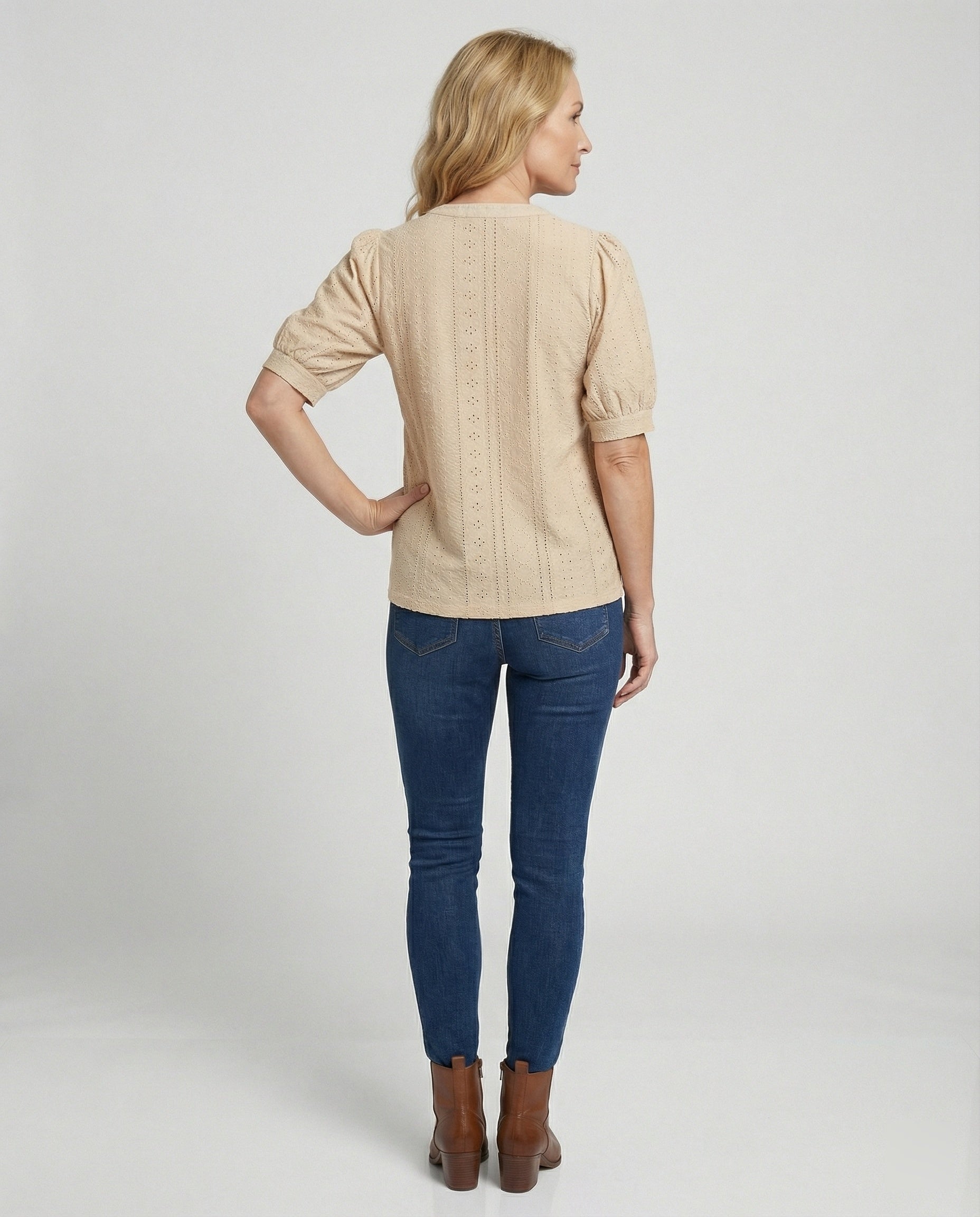 Ladies Lace Embroidery Blouse Top with Puff Sleeves