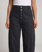 Women Wide Cut High-Waist Jeans Fashion Glam