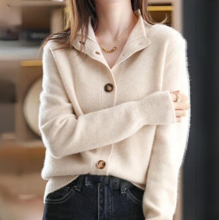 ELLA – ELEGANT BUTTON-UP CARDIGAN