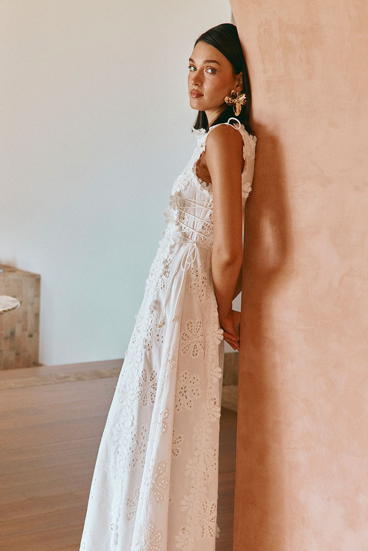 ELARA – BLOOMING GRACE MAXI DRESS