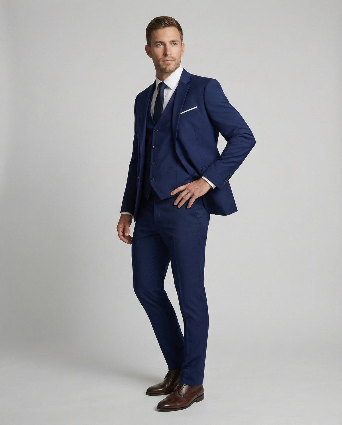Elegant men's suit High quality