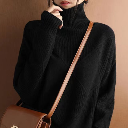 NIA - ELEGANT TURTLENECK JUMPER