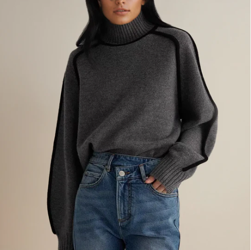 CORINNE - LUXURIOUS TURTLENECK JUMPER