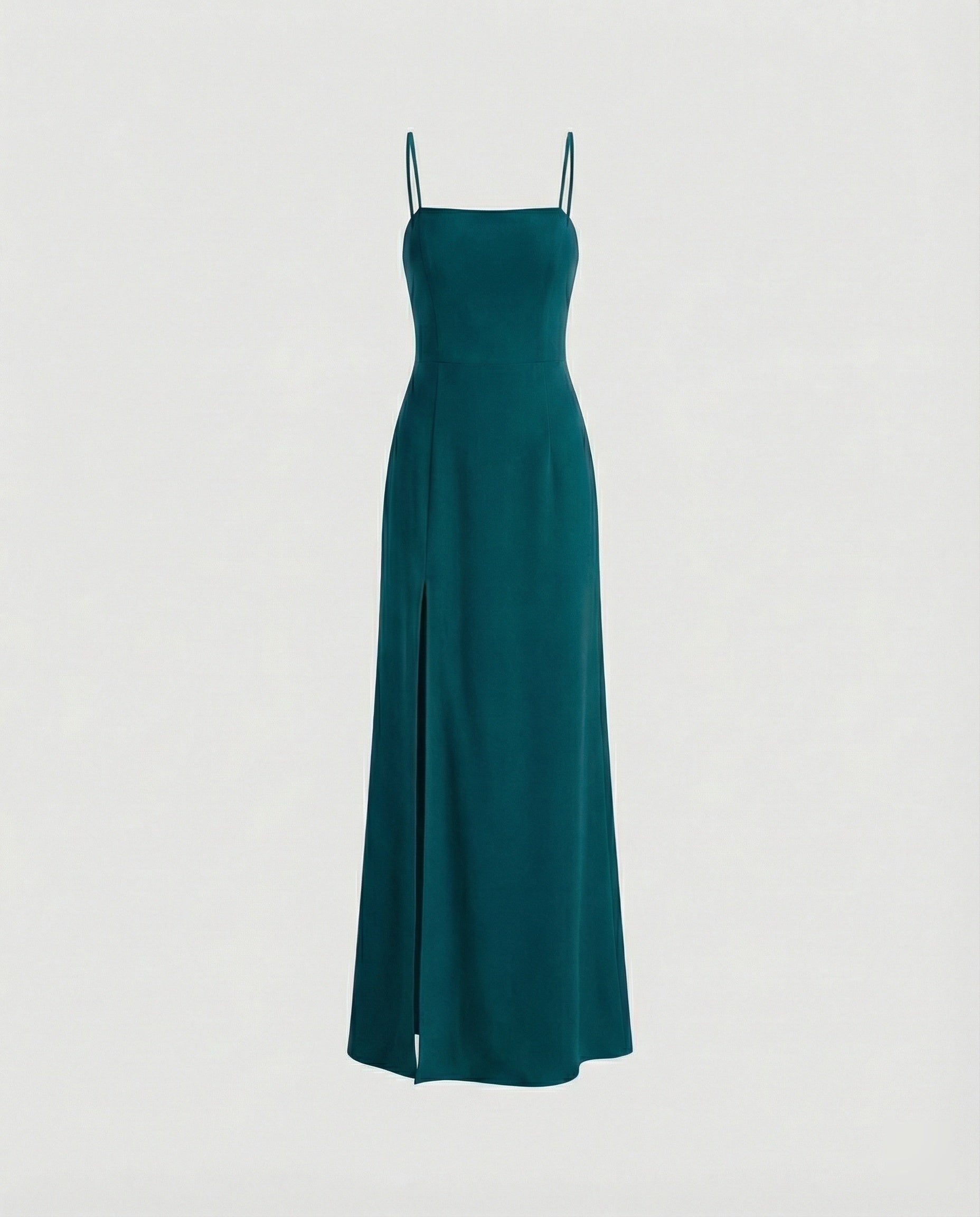 Women Elegant Evening Dress with Flowing Skirt and Deep Slit