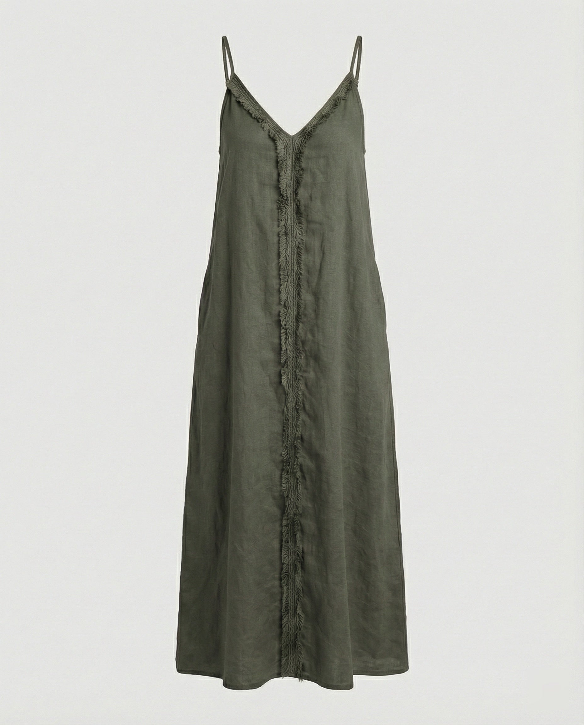 Women’s maxi dress with casual V-neckline and side pockets