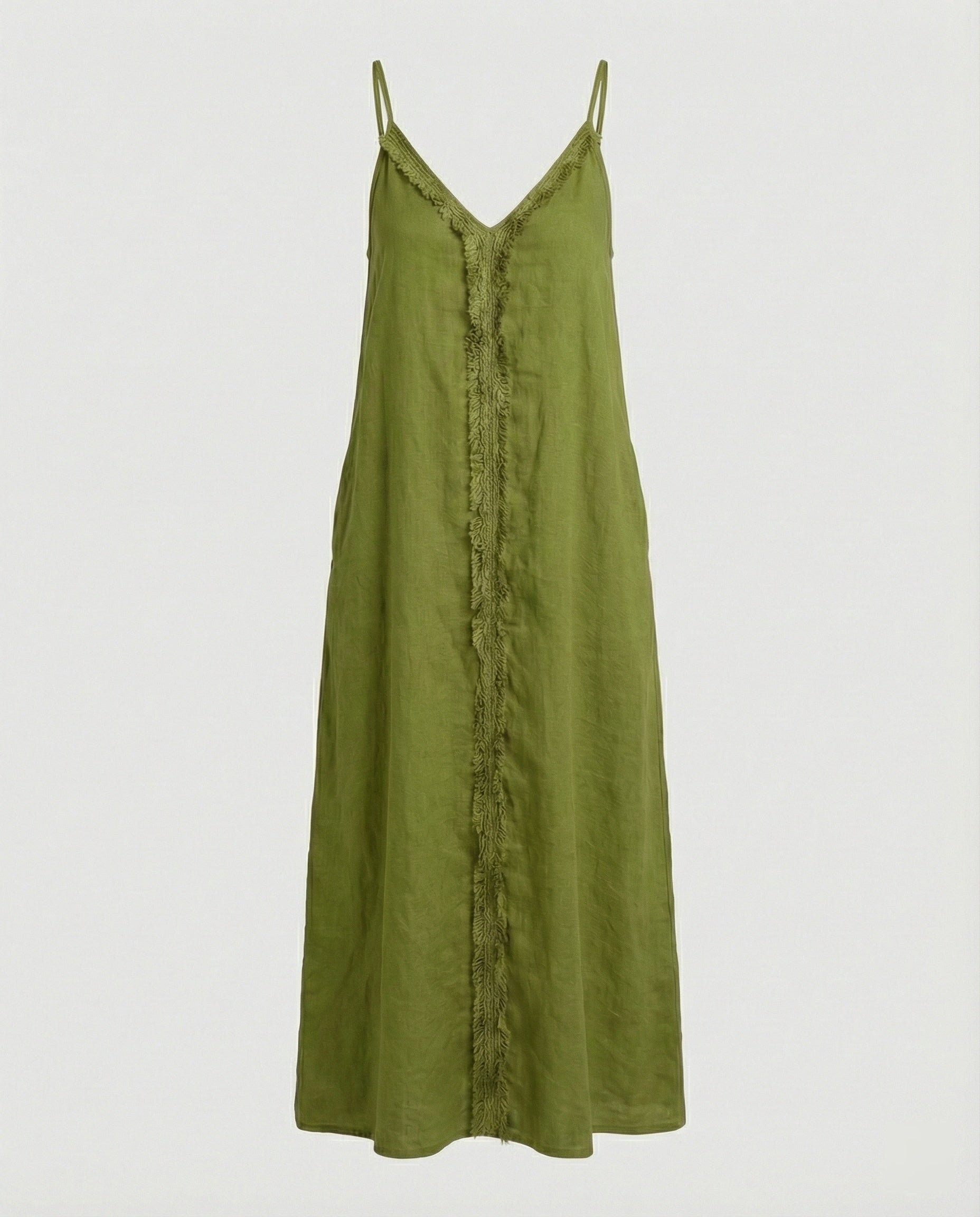 Women’s maxi dress with casual V-neckline and side pockets