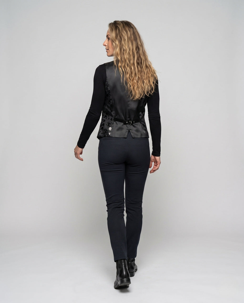 Product 15960137859402 - back_view