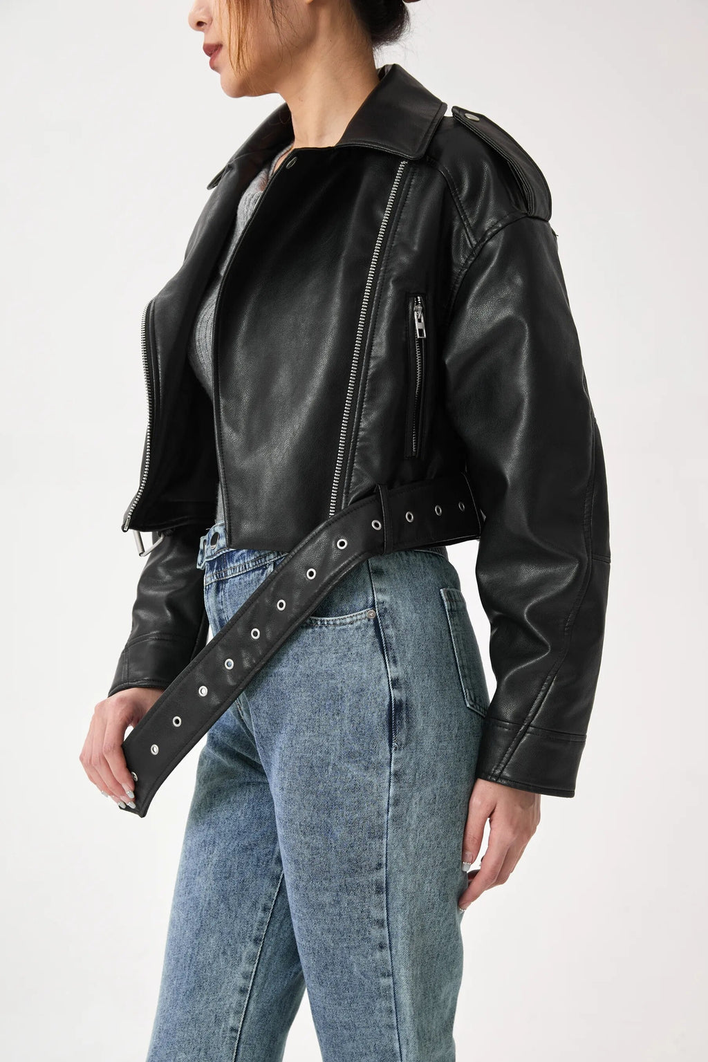 Fashion Glam | Short-Cut Biker Jacket - Vintage & Stylish
