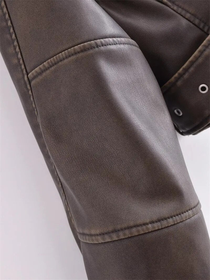 Fashion Glam | Short-Cut Biker Jacket - Vintage & Stylish