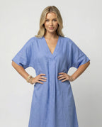 Women's casual linen maxi dress with V-neck and wide-cut sleeves