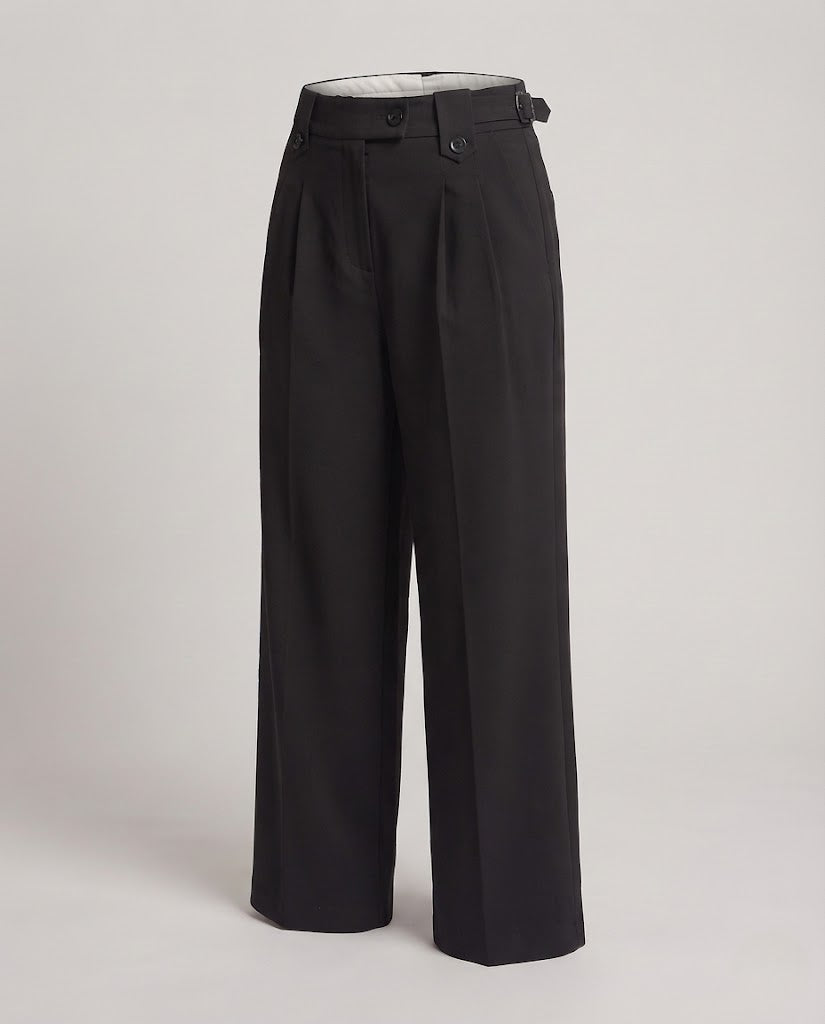 Women High-waisted wide pleat trousers with shortened length Fashion Glam
