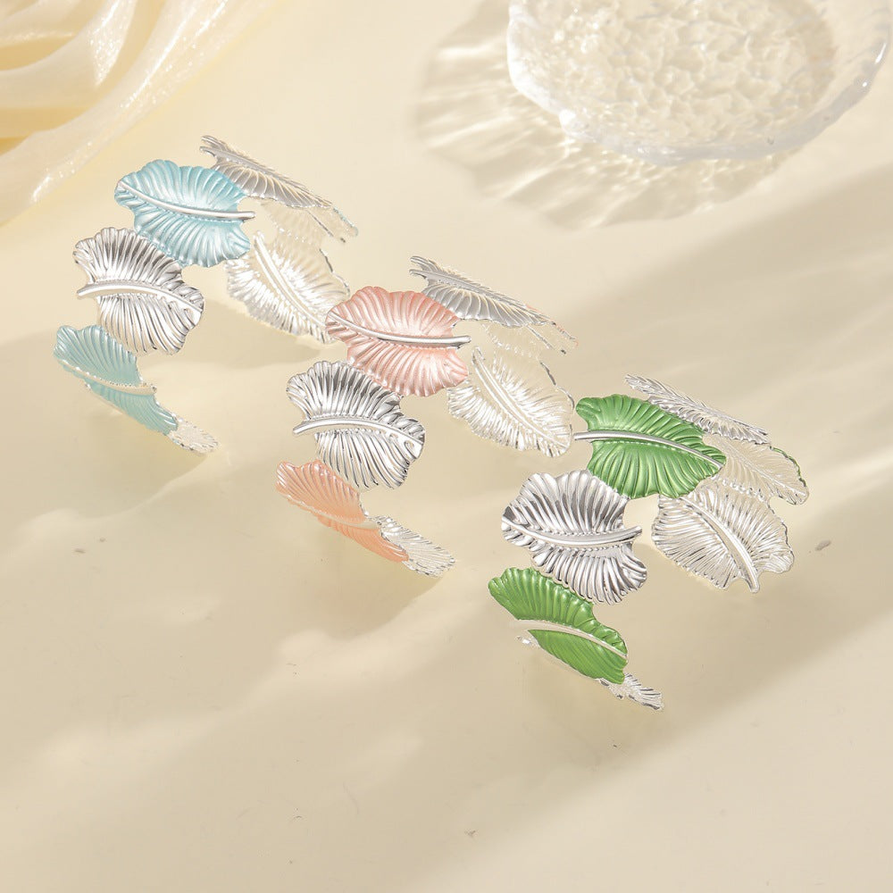 Women’s bracelet with elaborate leaf design Fashion Glam-Fashion Glam