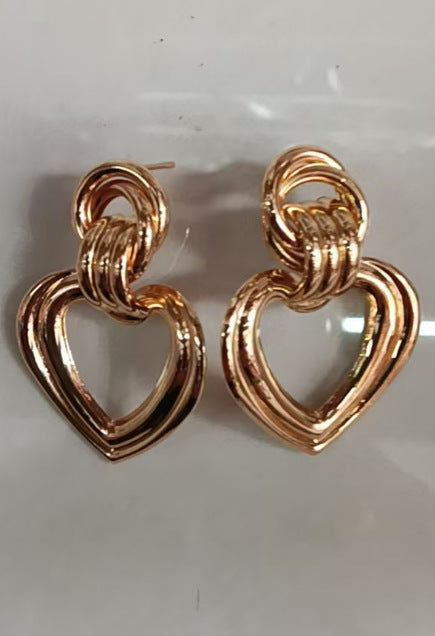 Women’s earrings in modern heart design Fashion Glam-Fashion Glam