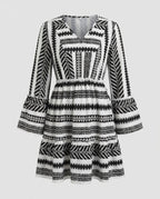 Women’s midi dress with eye-catching geometric pattern and V-neck-Fashion Glam