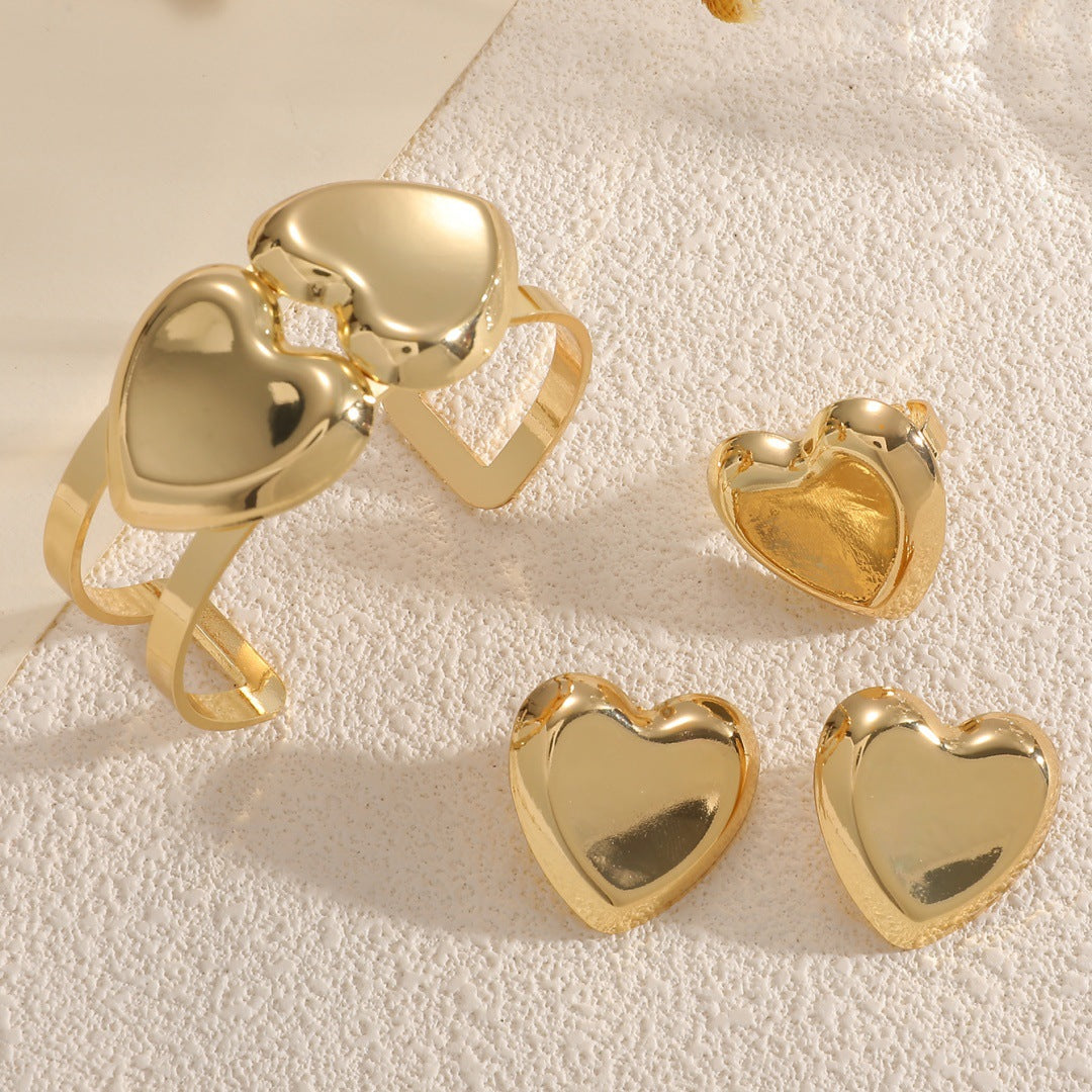 Women's Open Bangle with Elegant Heart Shape Fashion Glam-Fashion Glam